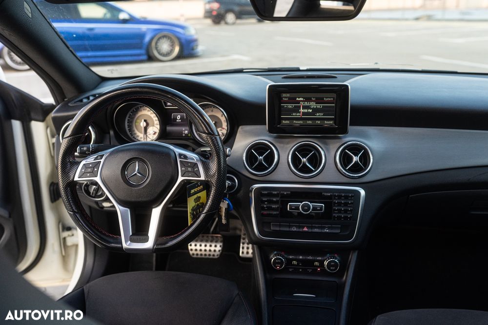 Mercedes-Benz CLA 220 - 10