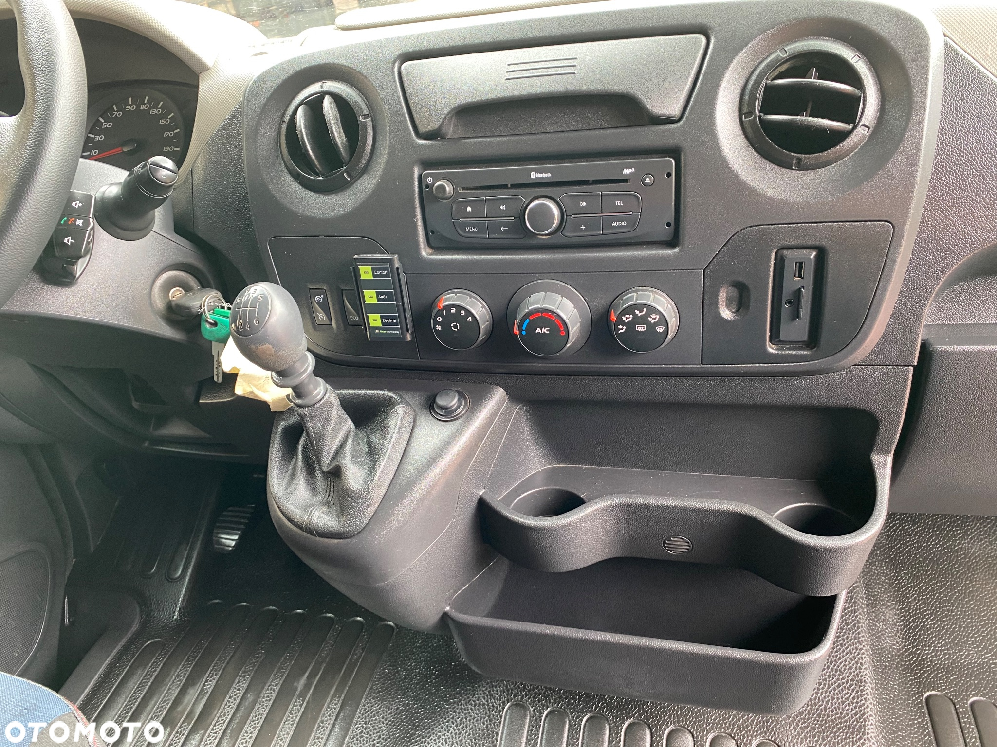 Renault MASTER L3 H3 z regałem warsztatowym , stan bardzo dobry - 23