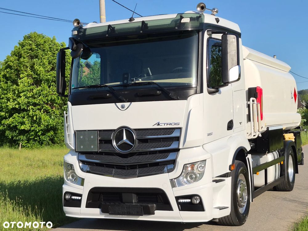 Mercedes-Benz AUTOCYSTERNA MERCEDES ACTROS 18510 - 9