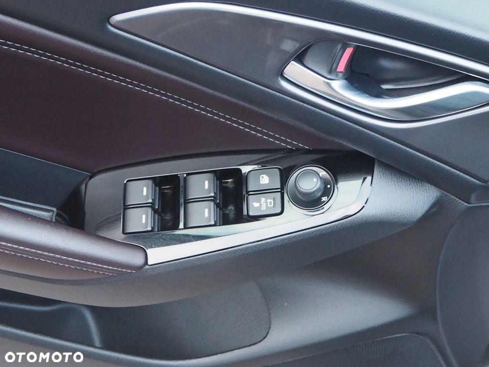 Mazda 3 SKYACTIV-G 120 Automatik Exclusive-Line - 8