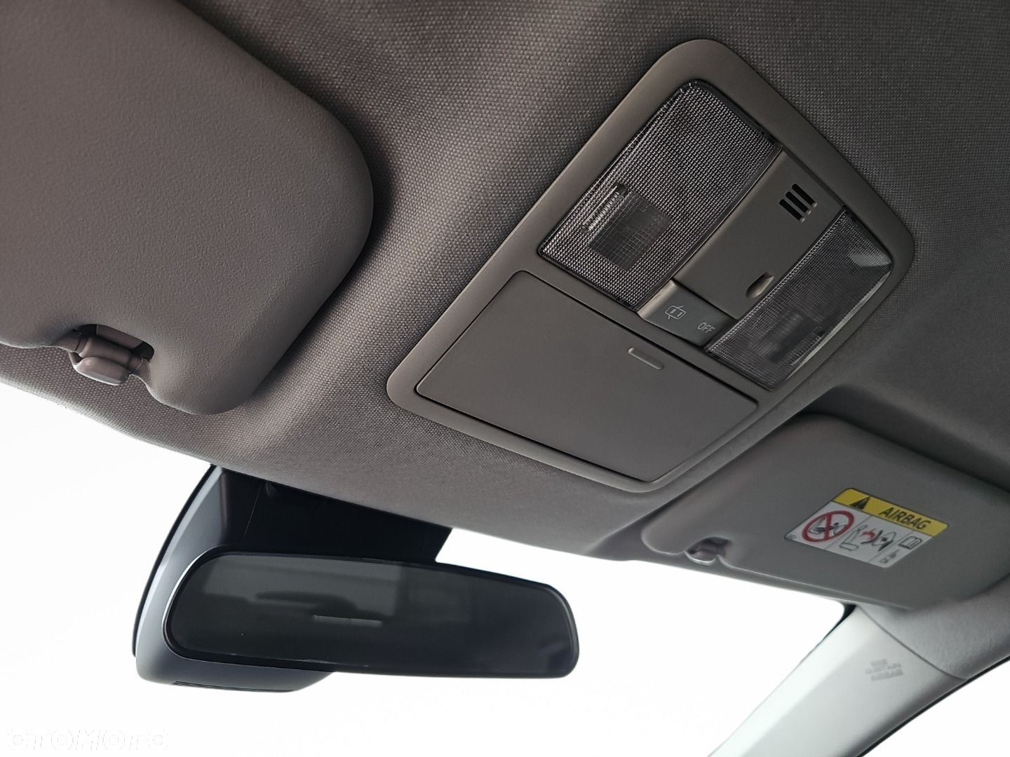 Toyota Auris - 7