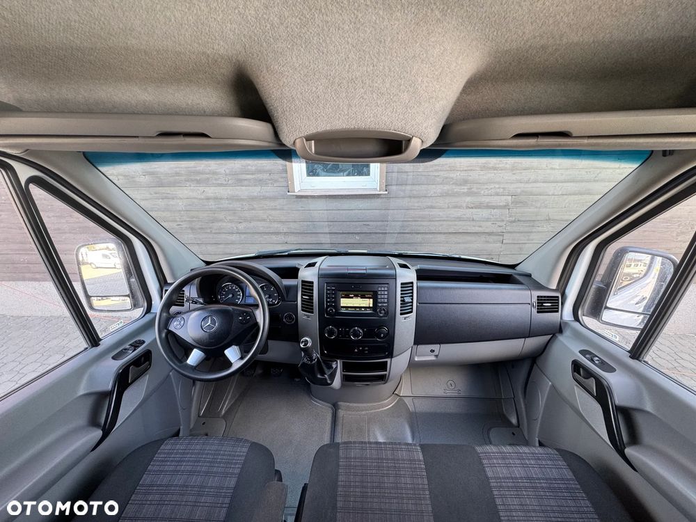 Mercedes-Benz SPRINTER - 39