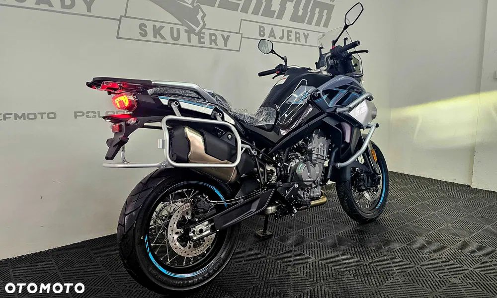 CFMoto 800MT Touring - 2