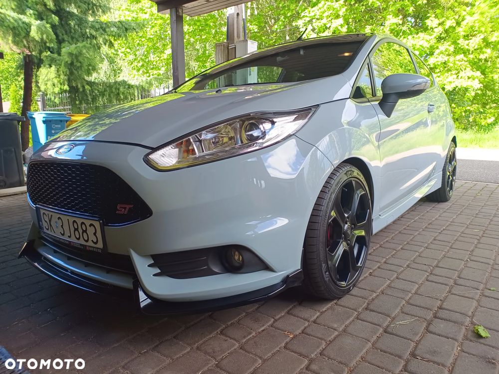Ford Fiesta - 19
