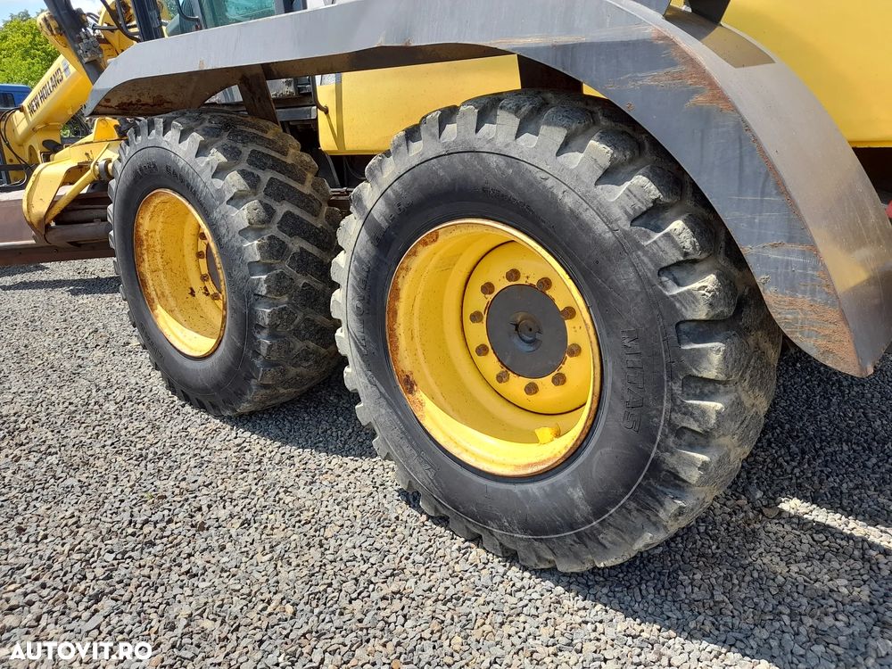 New Holland F156.6 - 10