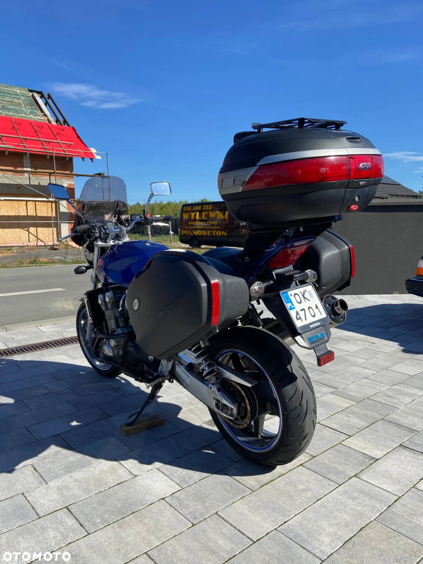 Honda CB - 4