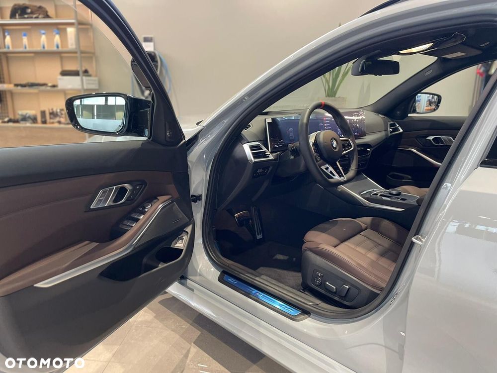 BMW Seria 3 - 15