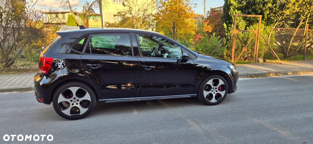 Volkswagen Polo 1.4 TSI GTI DSG - 4