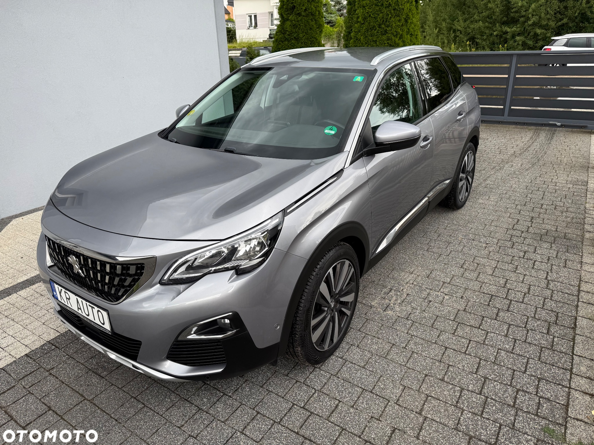Peugeot 3008 1.5 BlueHDi Allure Pack S&S EAT8 - 25