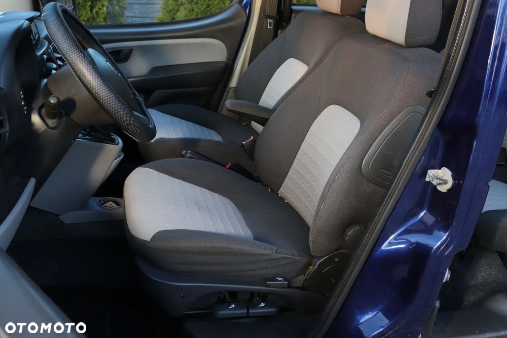 Fiat Doblo 1.4 8V Family - 17