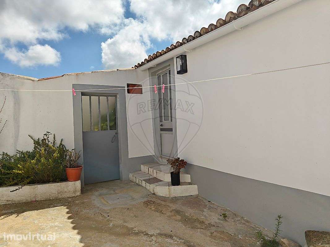Moradia T2 para venda - Grande imagem: 3/19