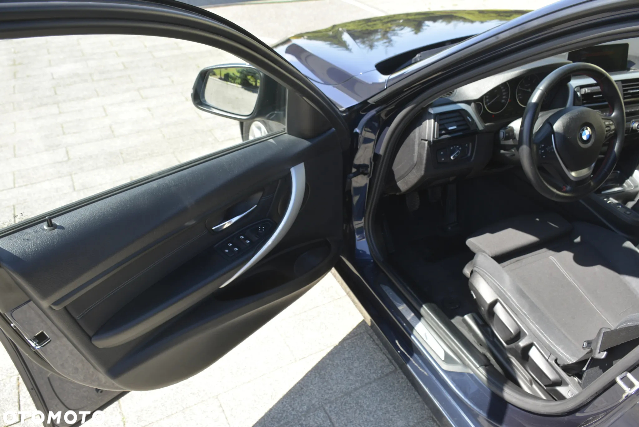 BMW Seria 3 320d Efficient Dynamics Sport Line - 13
