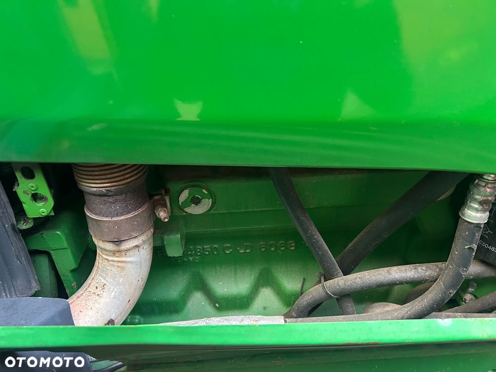 John Deere 6820 - 24