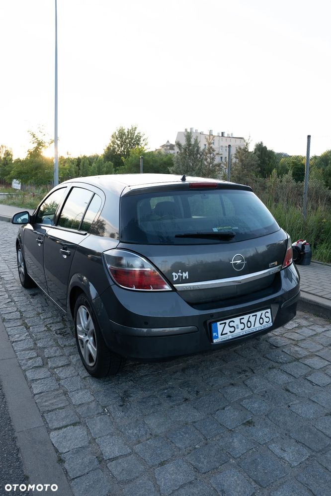 Opel Astra 1.7 CDTI Enjoy - 5