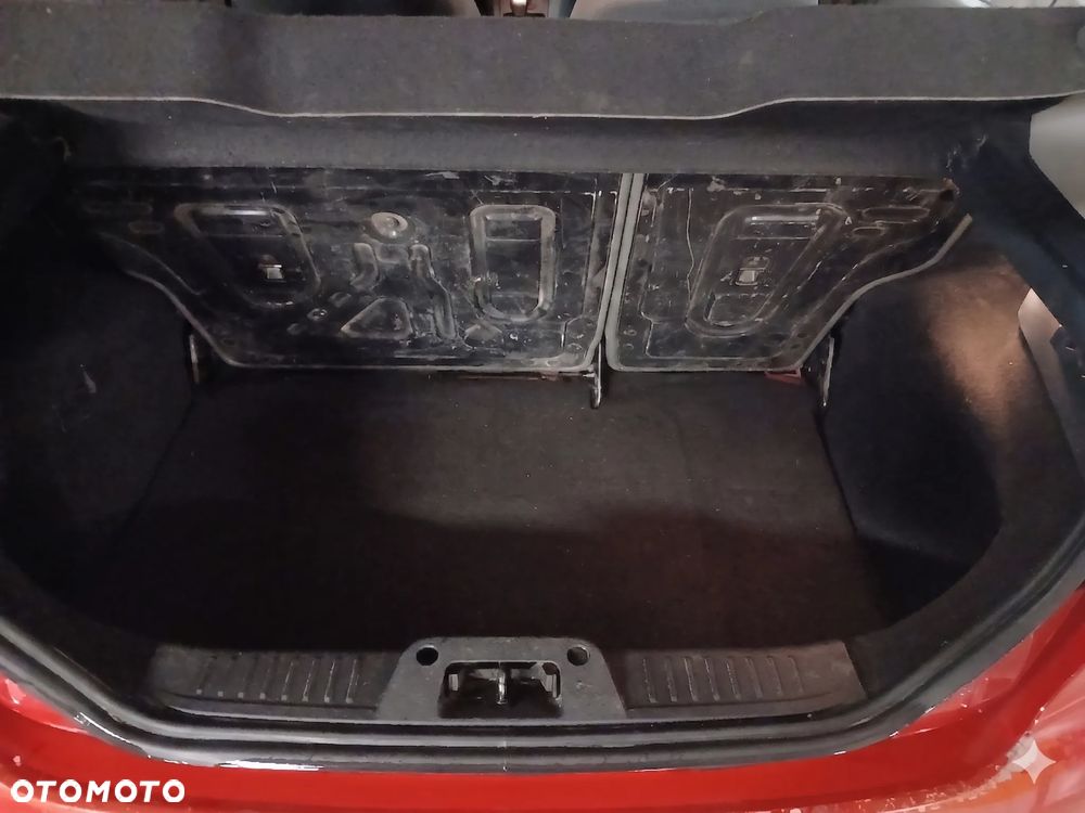 Ford Fiesta 1.25 Ambiente EU5 - 7