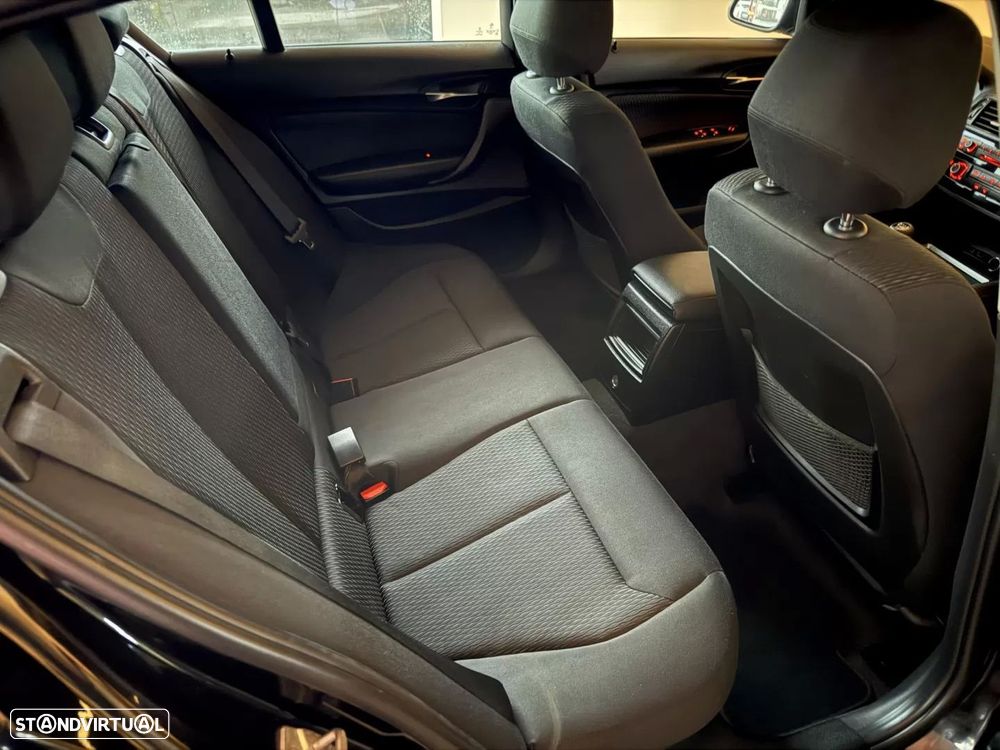 BMW 116 d Pack M - 49