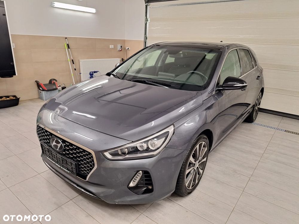 Hyundai i30 1.4 T-GDI Premium - 1