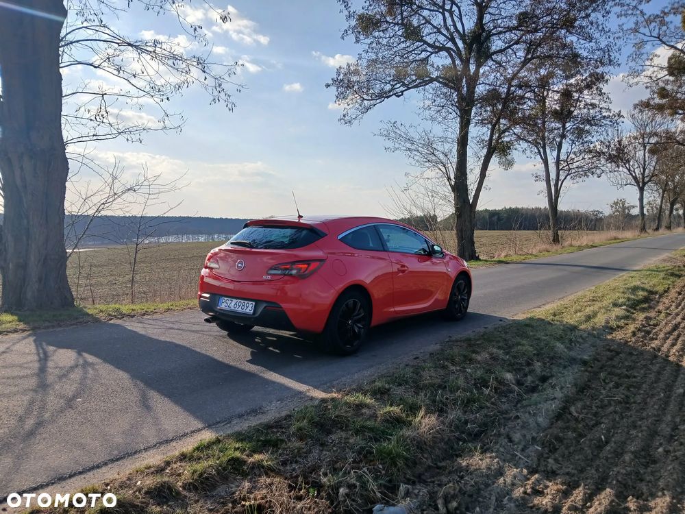 Opel Astra 1.4 Turbo - 19