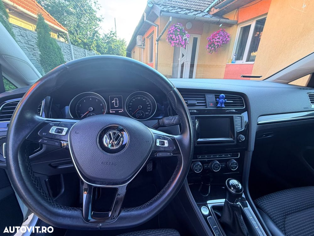 Volkswagen Golf - 7