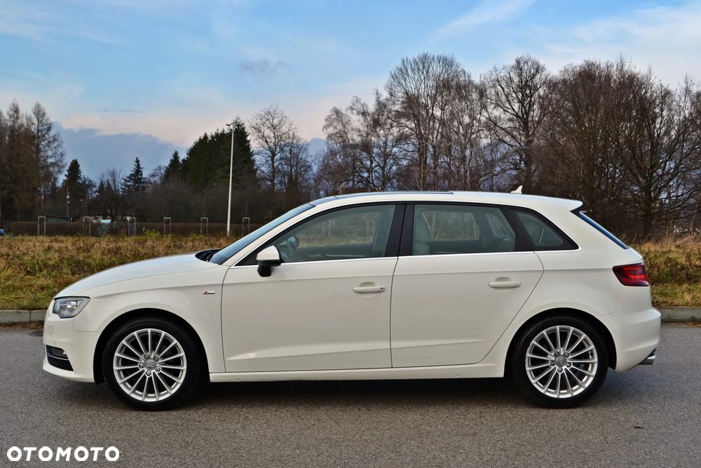 Audi A3 Sportback - 6