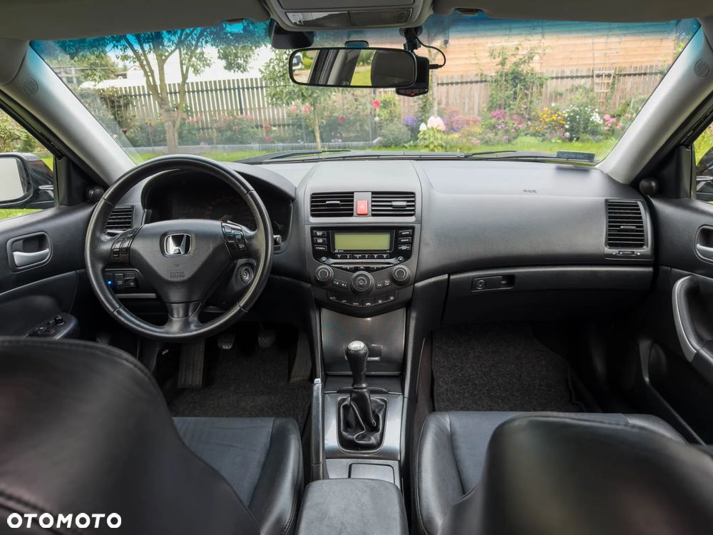 Honda Accord 2.4 TypeS - 21