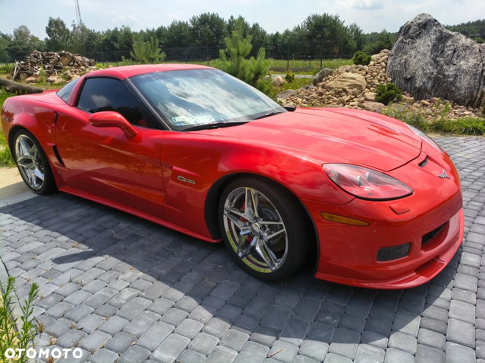 Chevrolet Corvette - 7