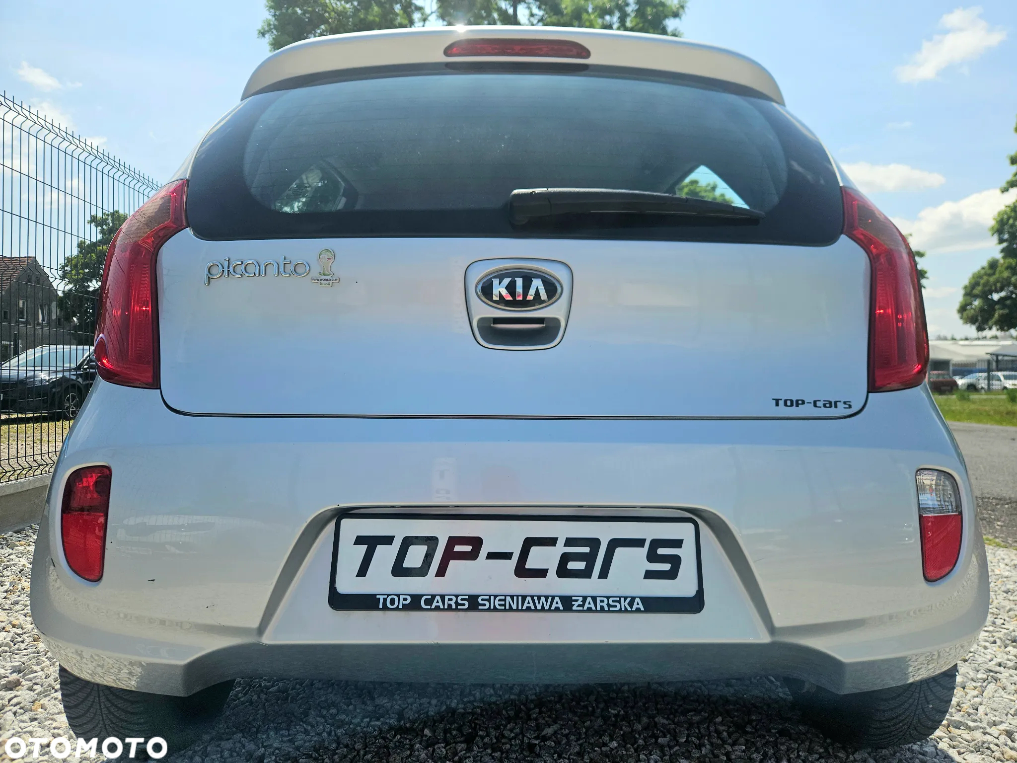 Kia Picanto 1.0 Dream Team Edition - 3