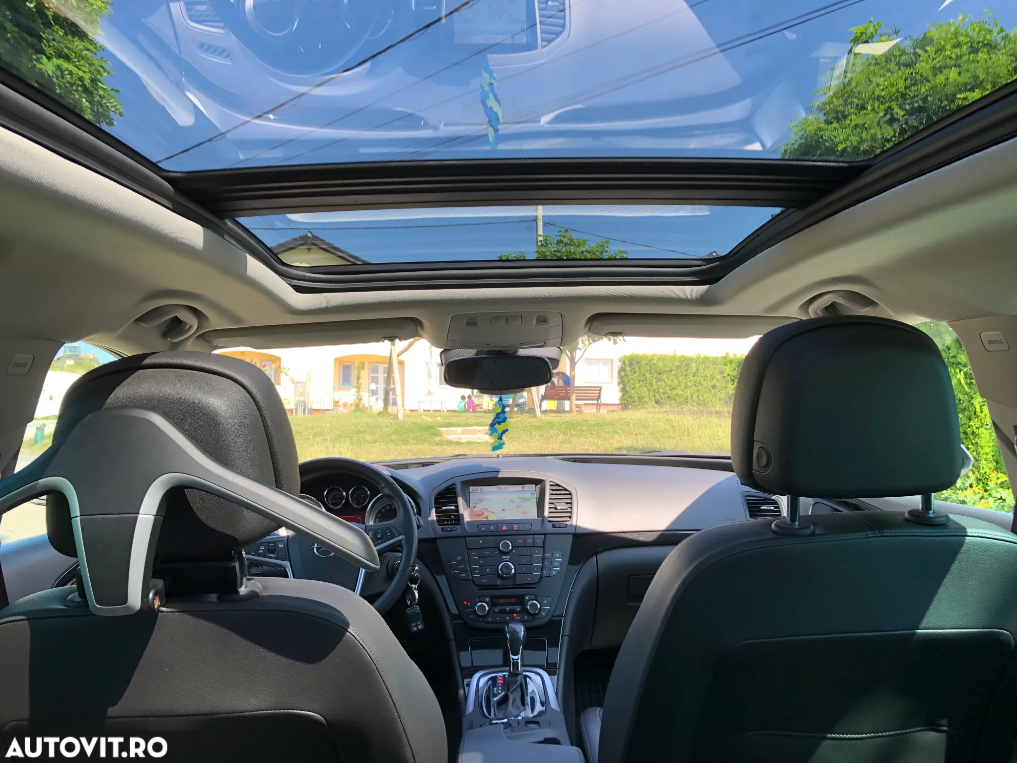 Opel Insignia 2.0 CDTI Sports Tourer Automatik Edition - 2