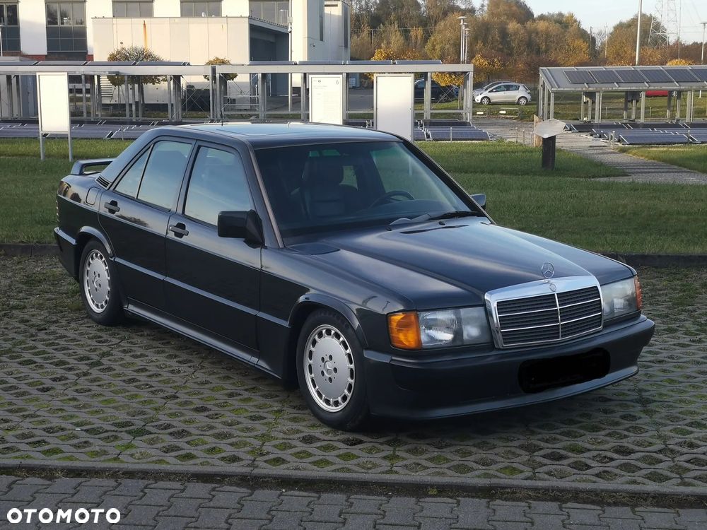 Mercedes-Benz W201 (190) - 5