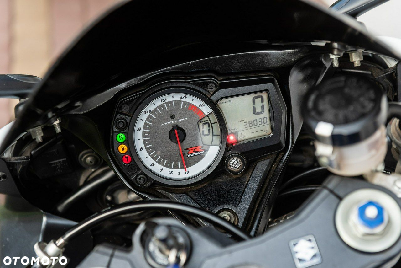 Suzuki GSX-R - 9