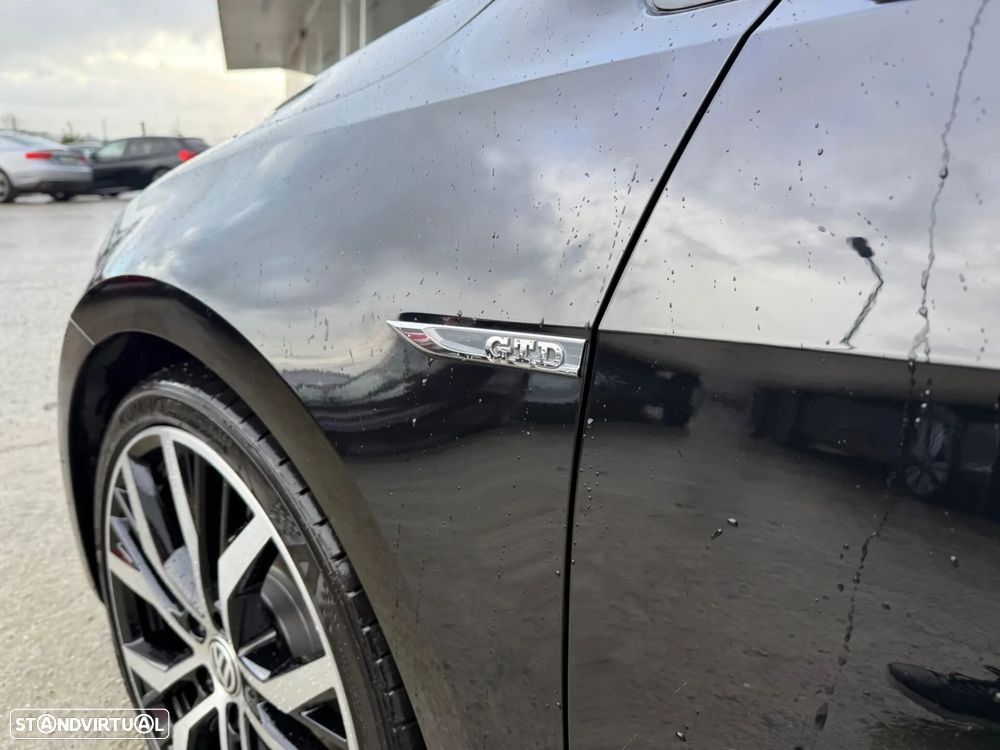 VW Golf 2.0 TDI GTD DSG - 6