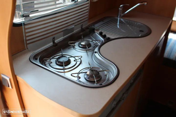 Ford Transit CHAUSSON FLASH S3 - 36