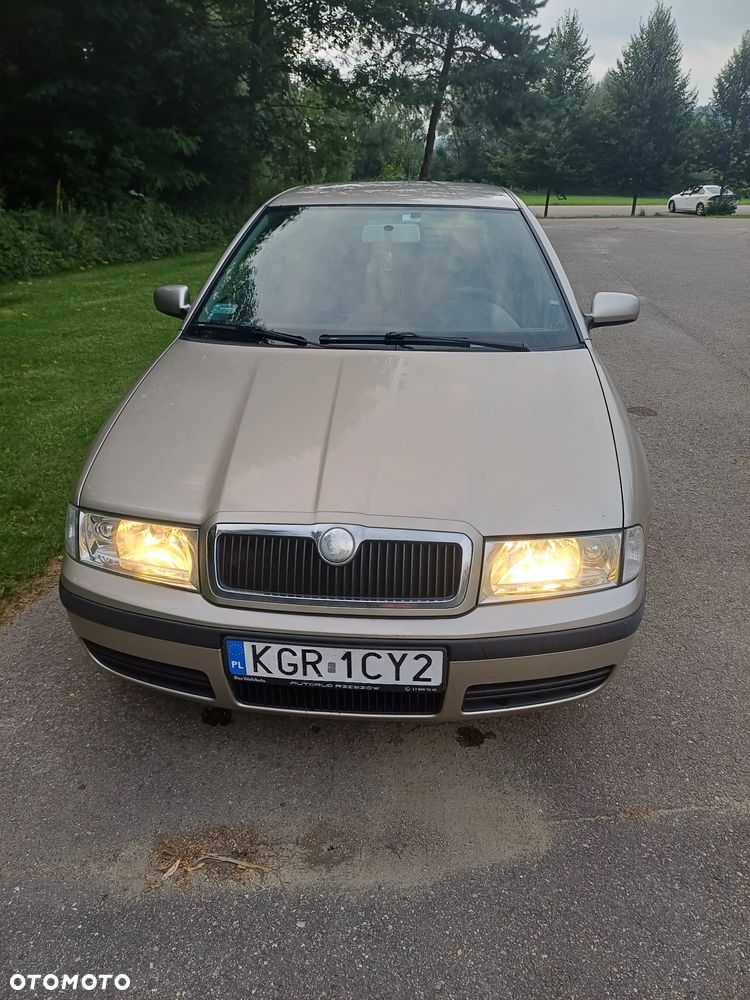 Skoda Octavia 1.9 TDI Tour - 2