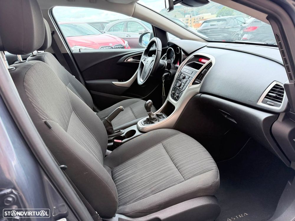 Opel Astra 1.3 CDTI Cosmo - 13
