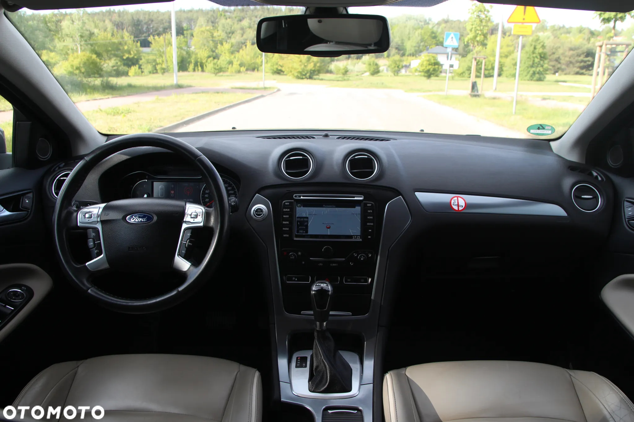 Ford Mondeo - 24