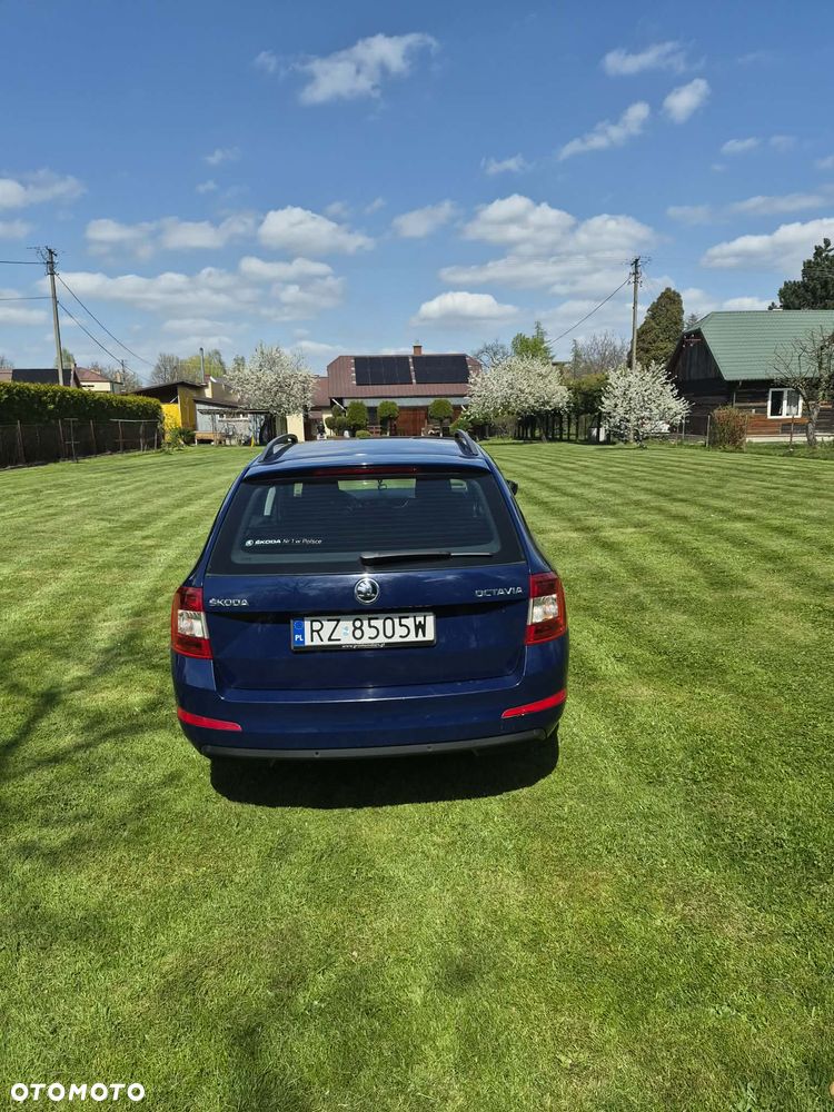 Skoda Octavia 2.0 TDI Style - 7