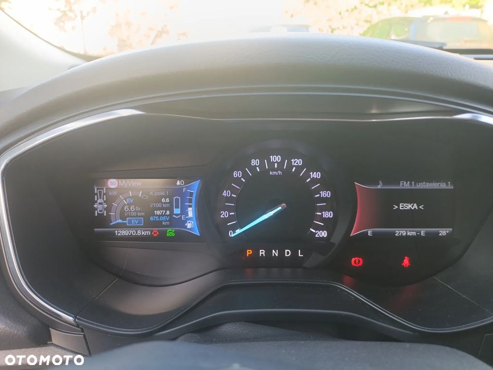 Ford Mondeo 2.0 Hybrid Titanium - 12