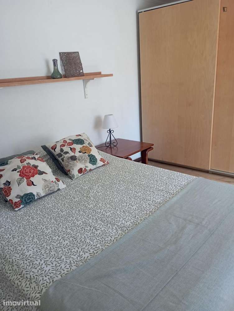 Quarto - localizado em Carcavelos Lisbon - Grande imagem: 4/10