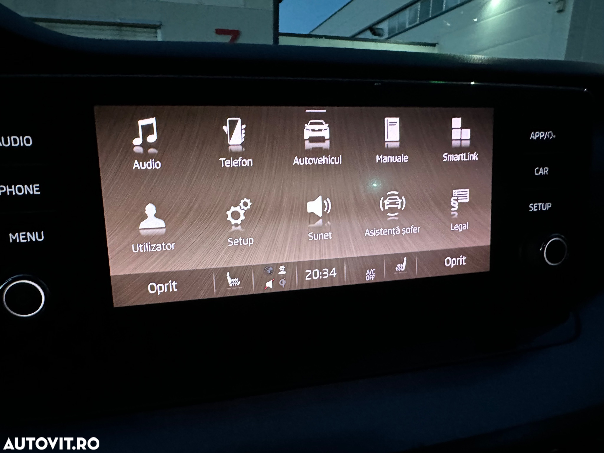 Skoda Octavia 1.5 TSI Ambition - 14