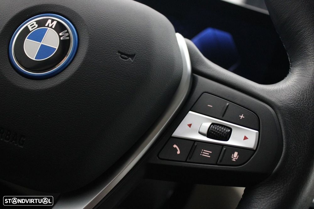 BMW i4 eDrive40 - 13