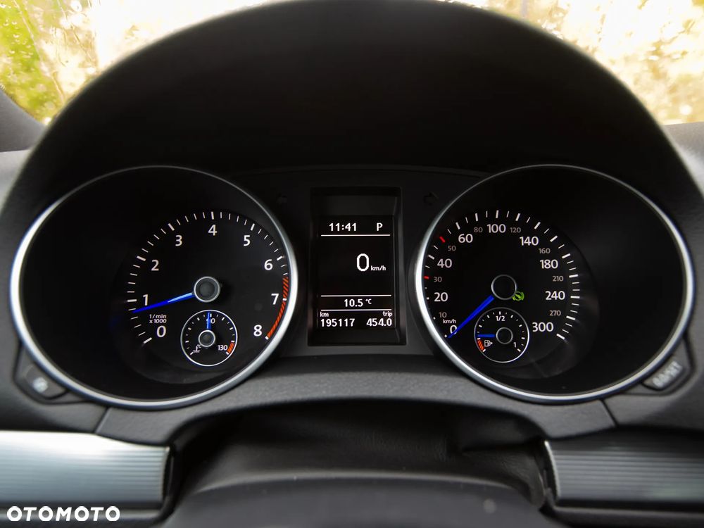 Volkswagen Golf VI 2.0 TSI 4Mot R DSG - 29