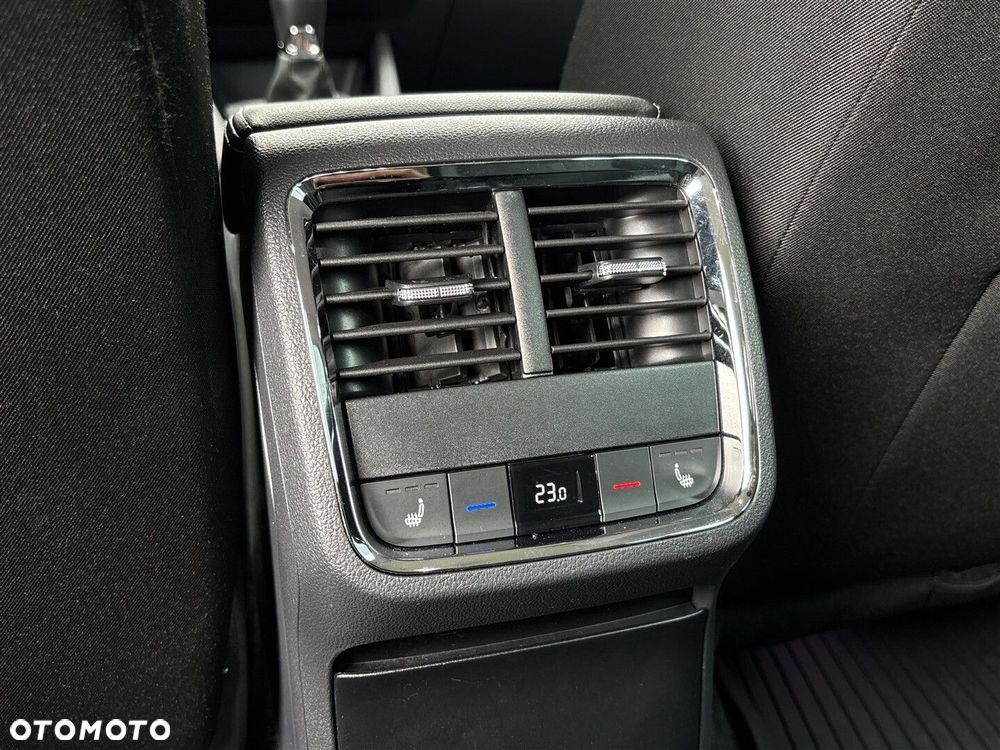 Skoda Octavia 1.5 TSI ACT Style - 34
