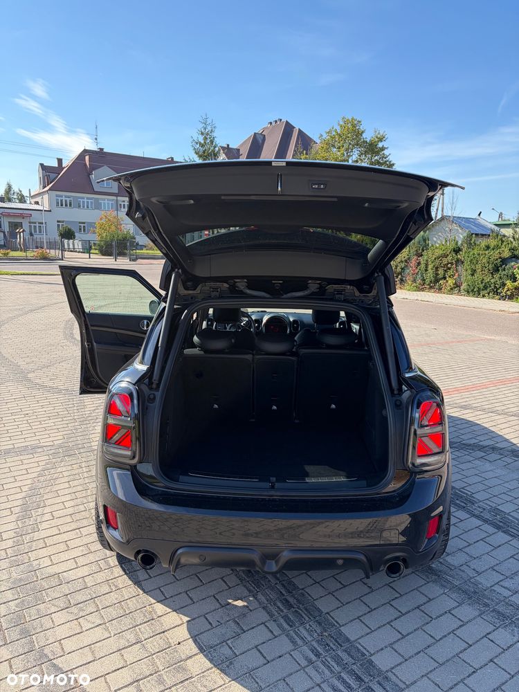 MINI John Cooper Works All4 - 17