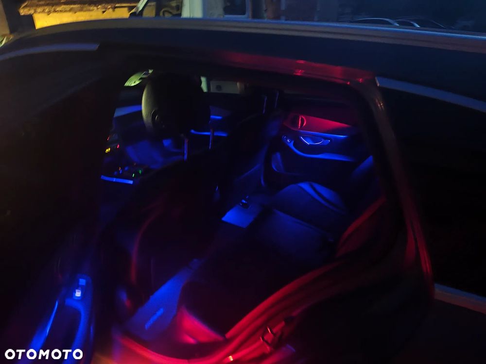 Mercedes-Benz Klasa C 220 d 9G-TRONIC AMG Line - 38