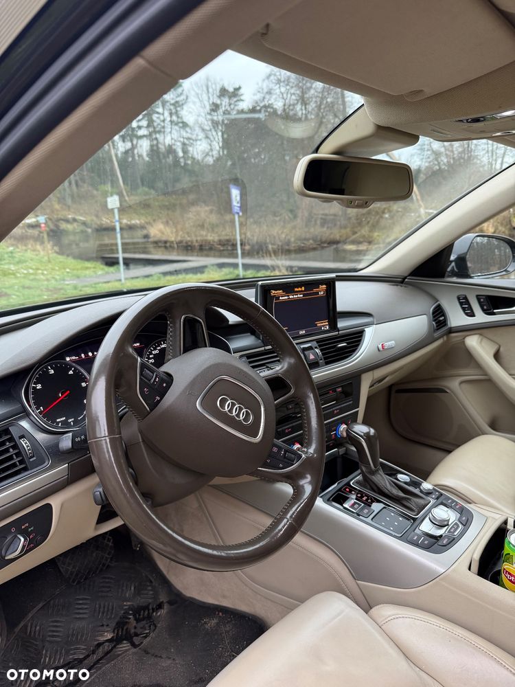 Audi A6 Avant 2.0 TDI Ultra S tronic - 11