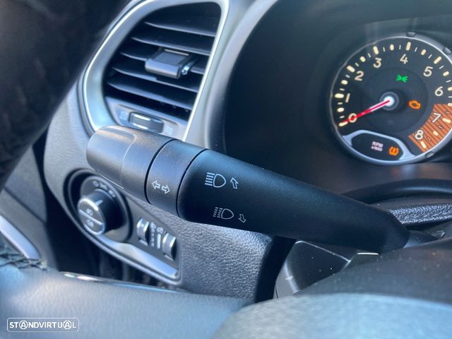 Jeep Renegade 1.0 T Longitude - 16