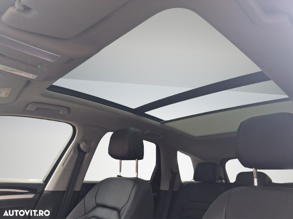Volkswagen Touareg - 18