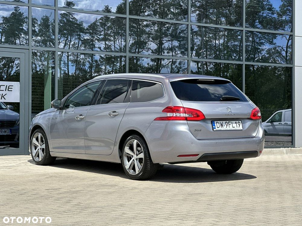 Peugeot 308 1.2 PureTech Allure S&S - 8