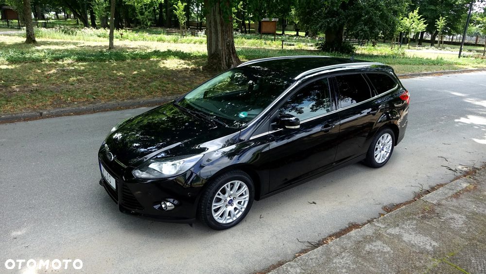 Ford Focus 1.6 EcoBoost Titanium - 24