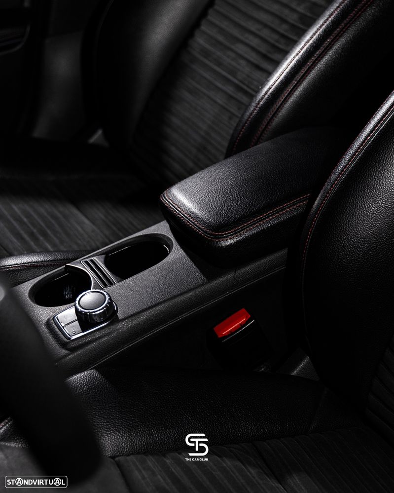 Mercedes-Benz A 200 CDI 4Matic 7G-DCT AMG Line - 16